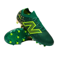 Chuteira New Balance
